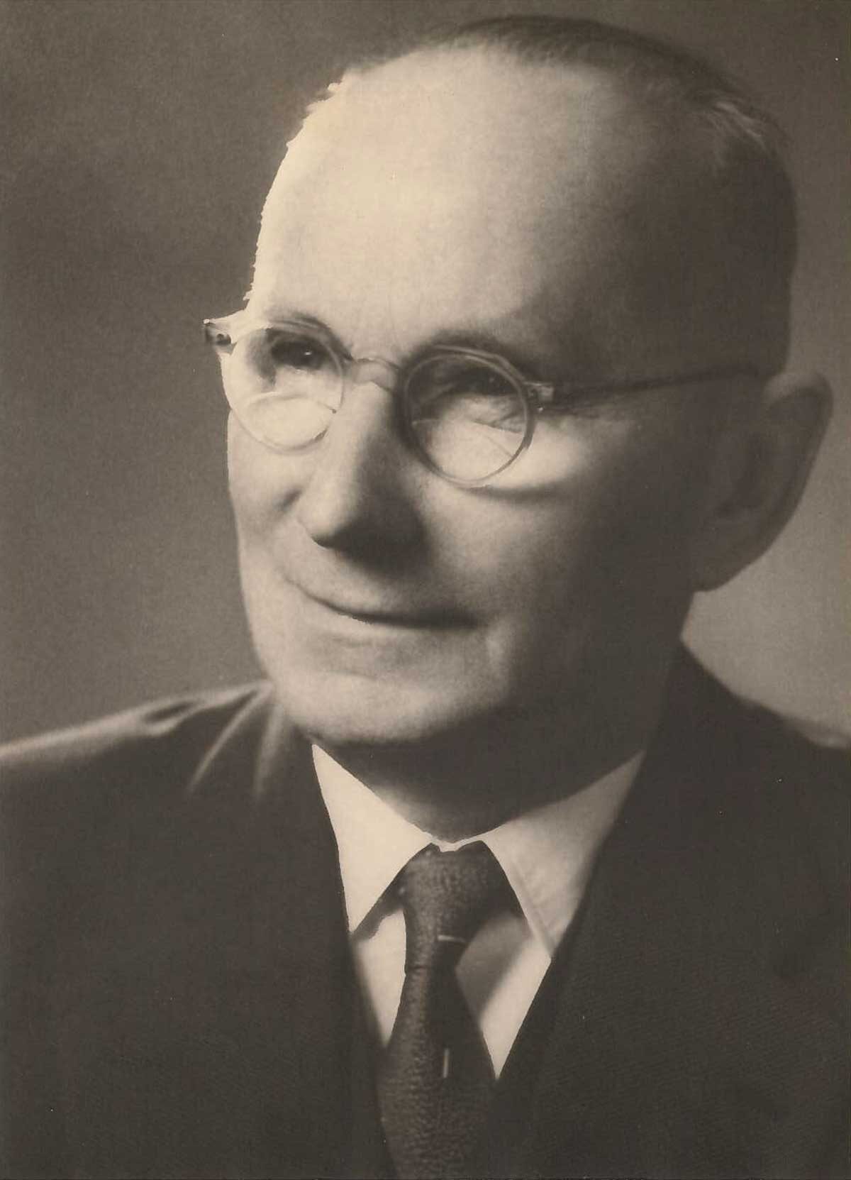 foto-emil-doerle-erster-praesident-bdb Emil Dörle, 1. Präsident des BDB